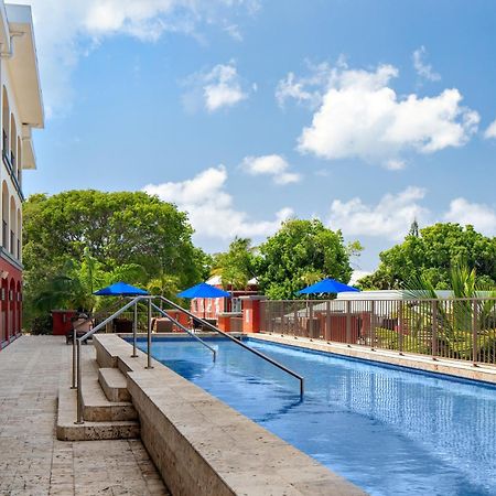 Courtyard By Marriott Bridgetown, Barbados Ξενοδοχείο Εξωτερικό φωτογραφία