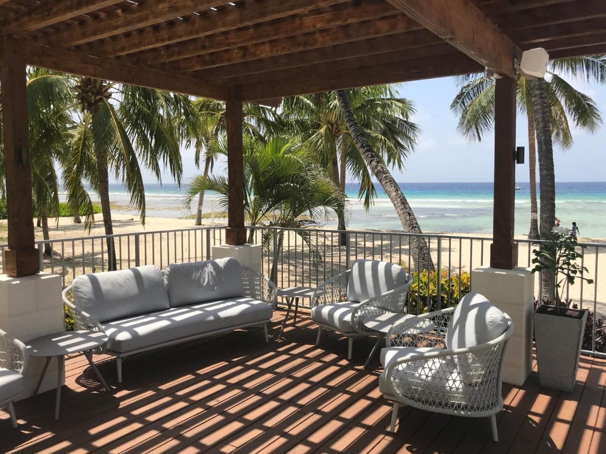 Courtyard By Marriott Bridgetown, Barbados Ξενοδοχείο Εξωτερικό φωτογραφία