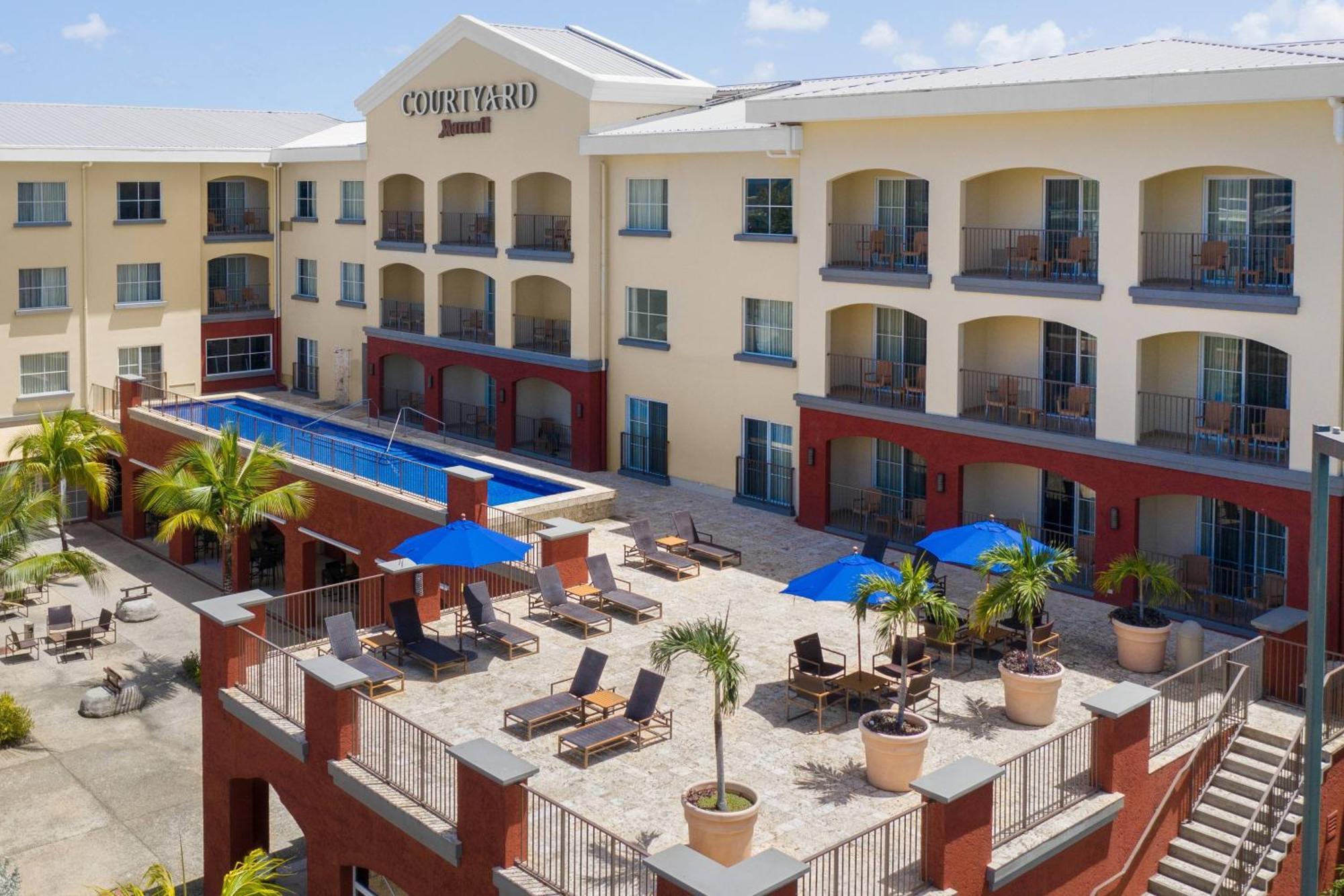 Courtyard By Marriott Bridgetown, Barbados Ξενοδοχείο Εξωτερικό φωτογραφία