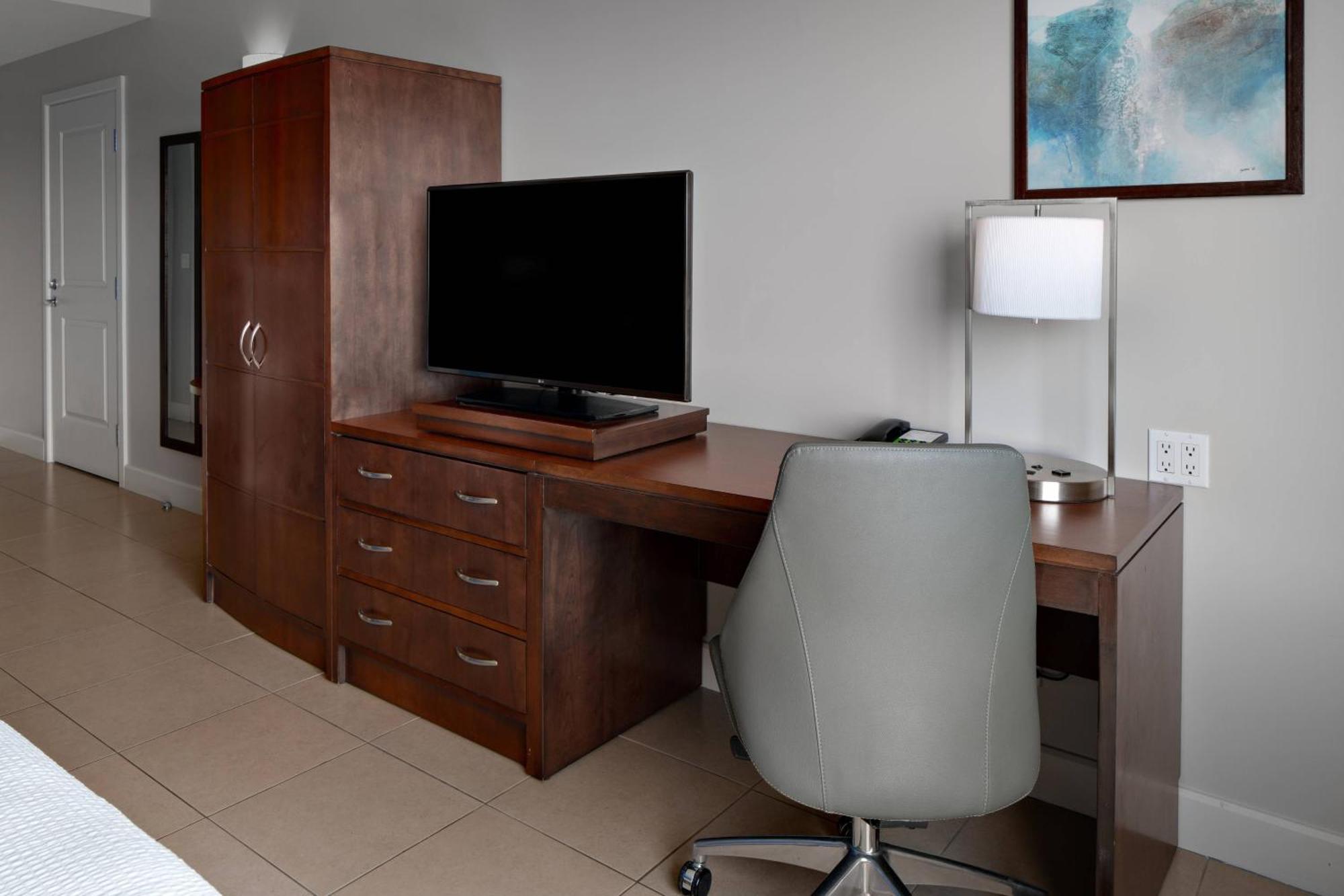 Courtyard By Marriott Bridgetown, Barbados Ξενοδοχείο Εξωτερικό φωτογραφία