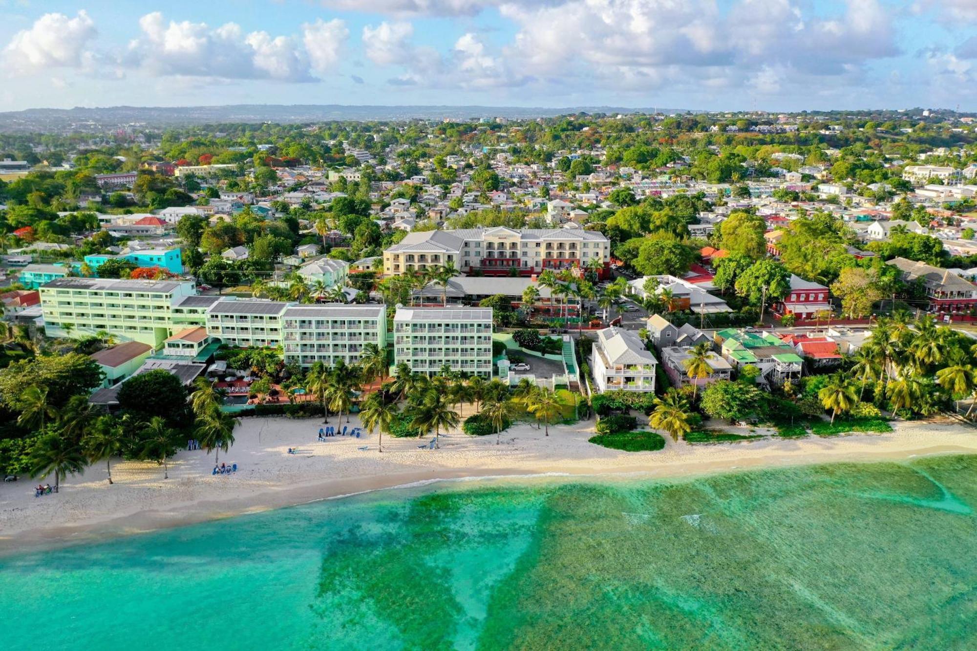 Courtyard By Marriott Bridgetown, Barbados Ξενοδοχείο Εξωτερικό φωτογραφία