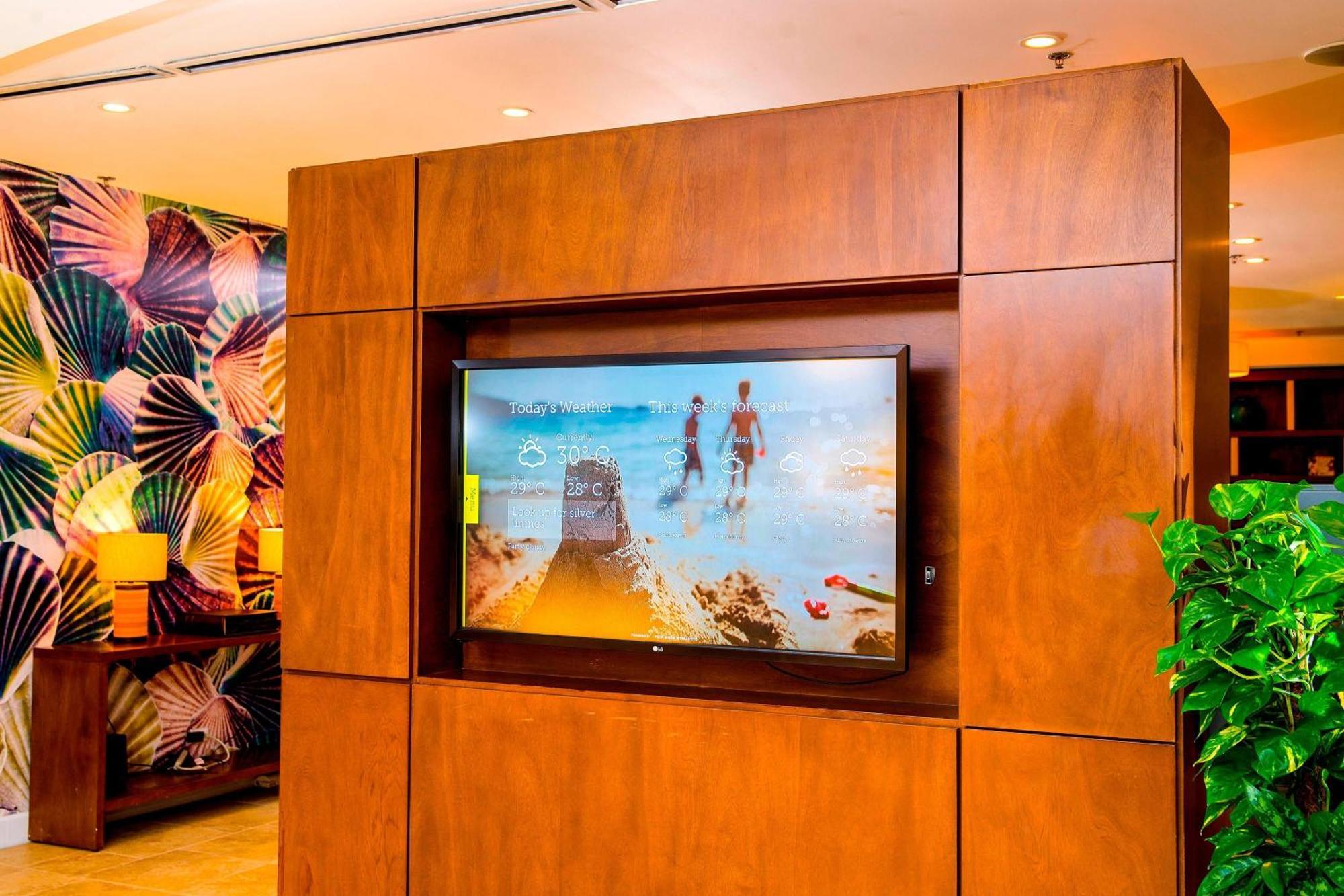 Courtyard By Marriott Bridgetown, Barbados Ξενοδοχείο Εξωτερικό φωτογραφία