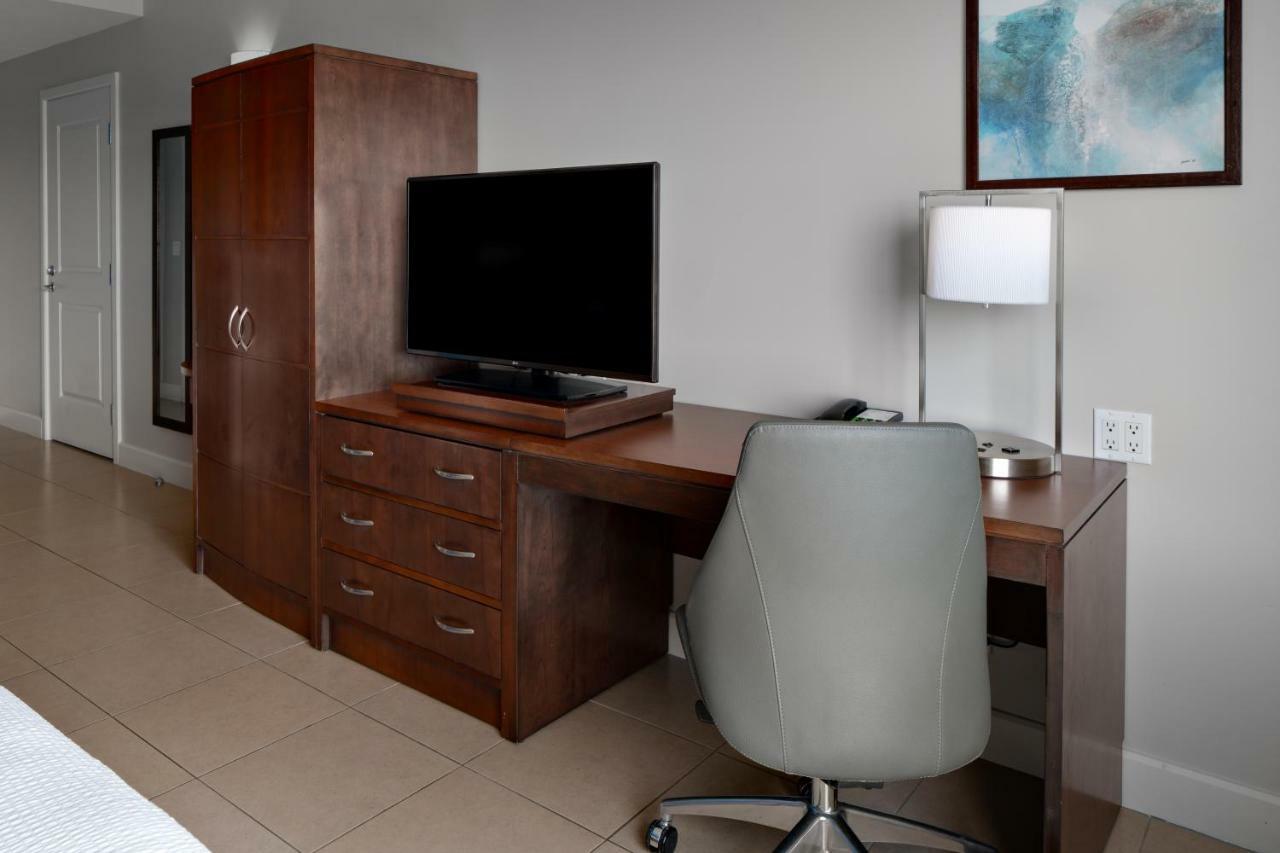 Courtyard By Marriott Bridgetown, Barbados Ξενοδοχείο Εξωτερικό φωτογραφία