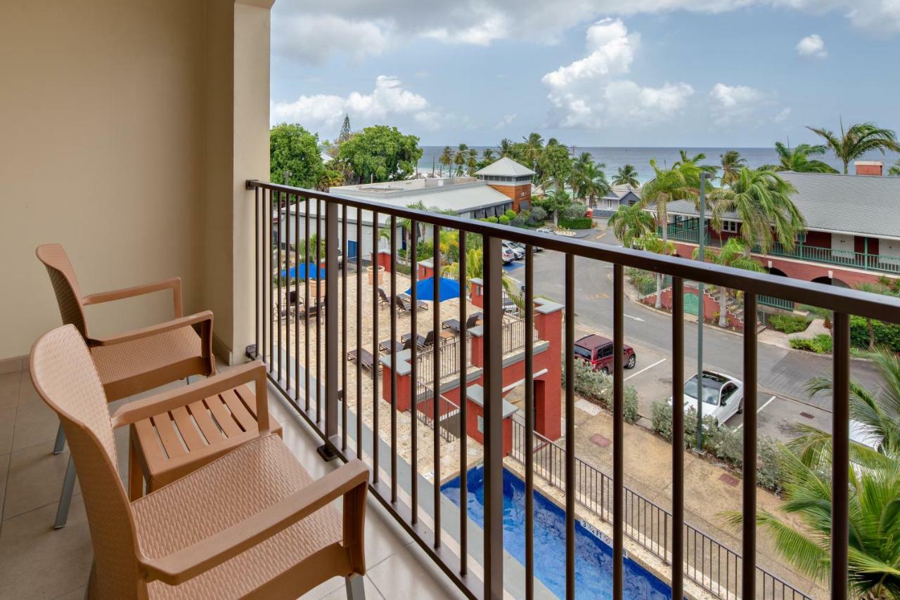 Courtyard By Marriott Bridgetown, Barbados Ξενοδοχείο Εξωτερικό φωτογραφία