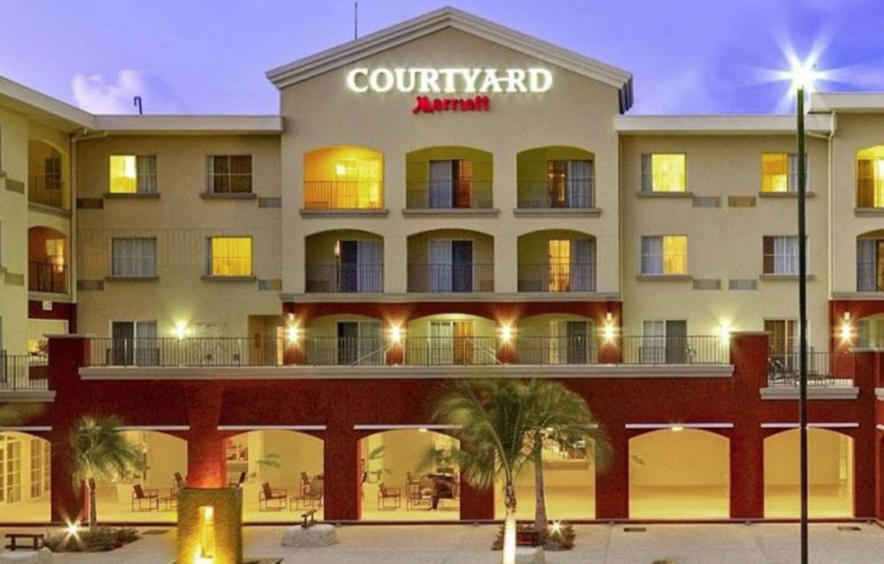 Courtyard By Marriott Bridgetown, Barbados Ξενοδοχείο Εξωτερικό φωτογραφία